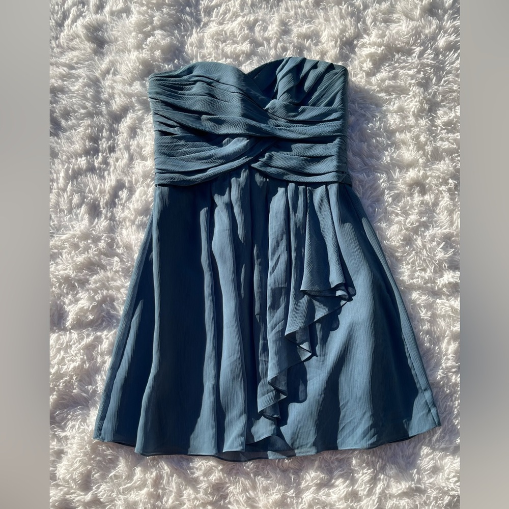 DAVID’S BRIDAL BLUE SLEEVELESS DRESS. SIZE 10